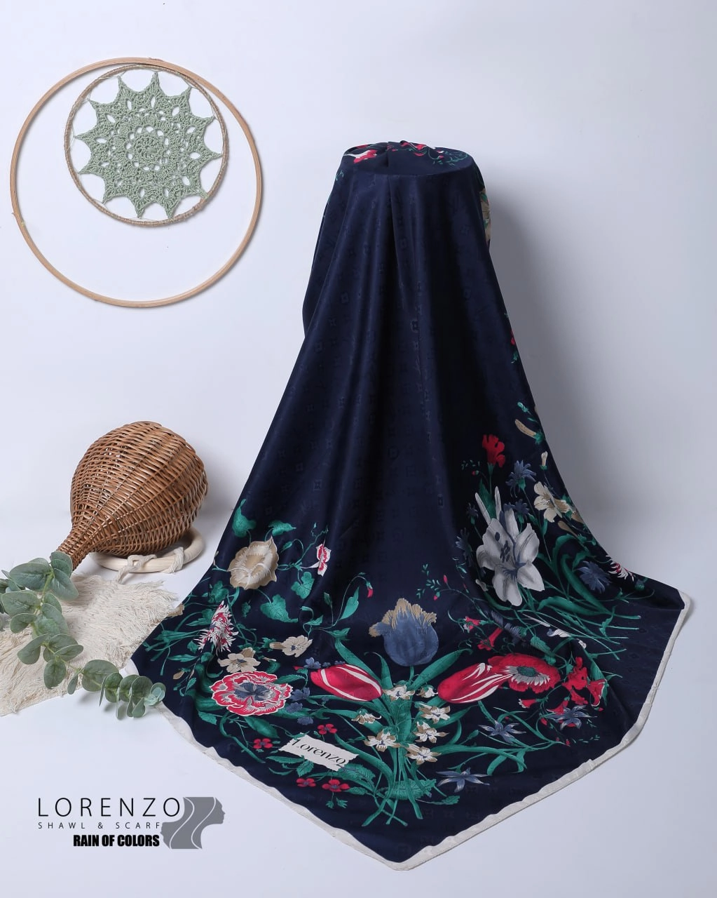 رنگبندی موجود میباشد.
