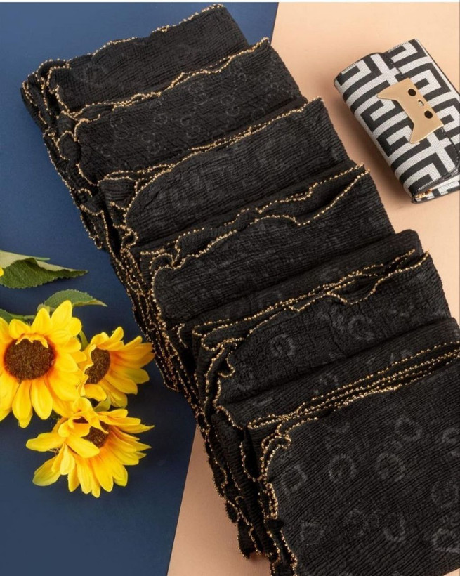 شال برشکا حاشبه دار