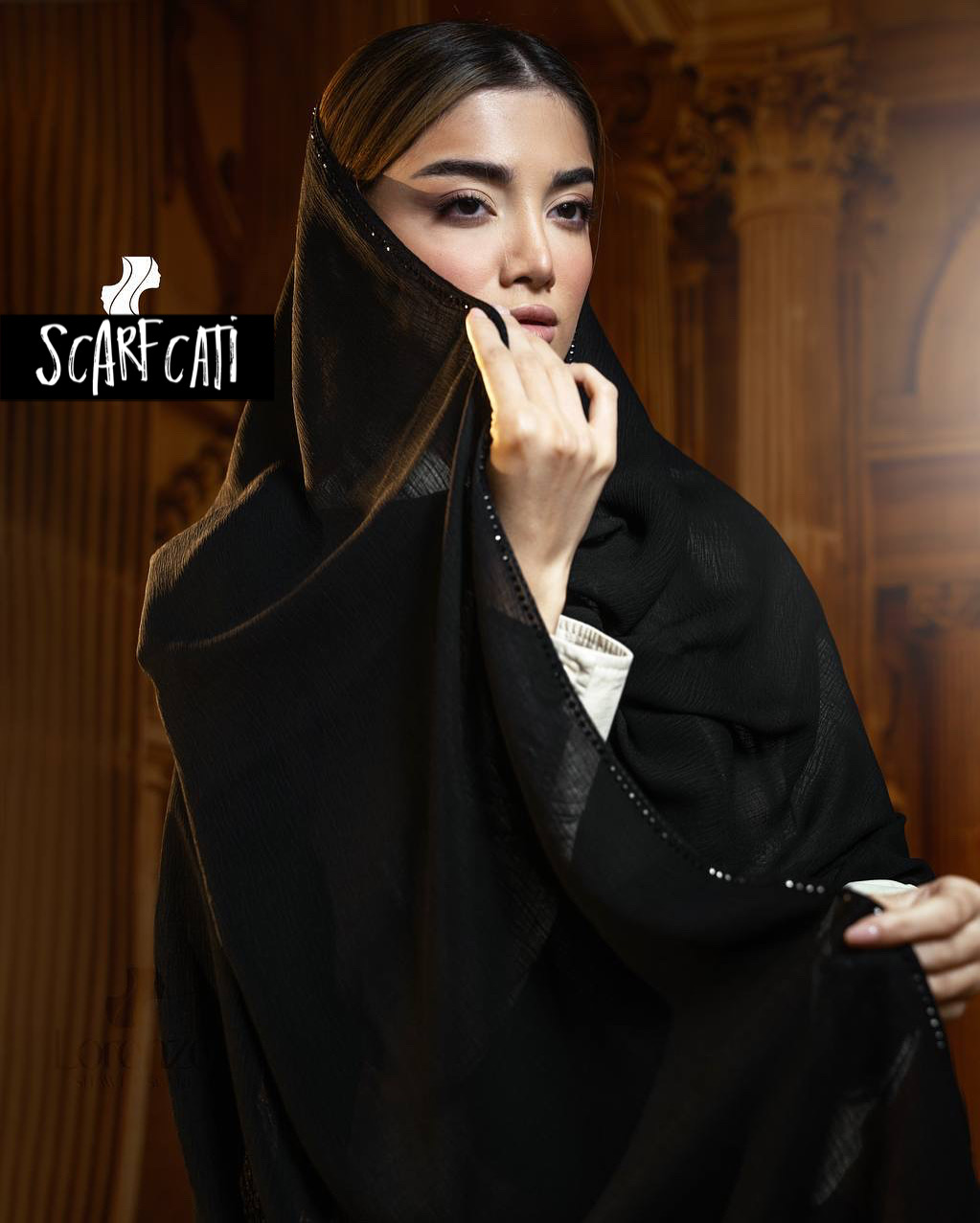 شال بلک سان نگینی